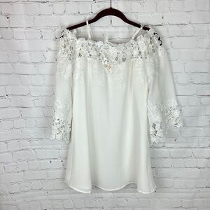 Luxxel White Dress Lace Accent Cold Shoulder Size Small